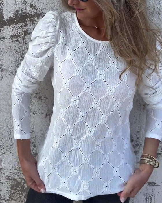 Bluse Med Puffærmer Og Udskæring
