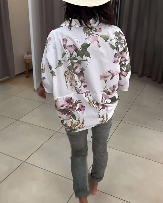 Frisk blomsterskjorte i afslappet pasform