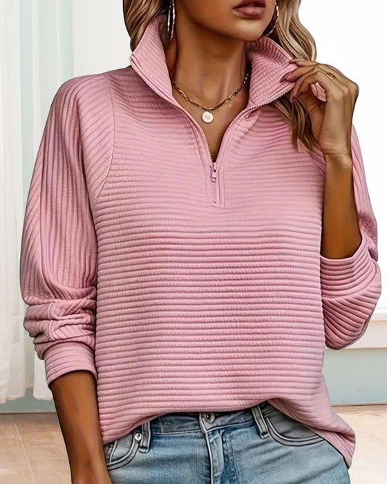 Hudde Med Enkel Farve Og Zip-up Design