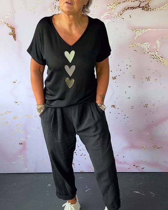 V-halset T-shirt med hjerter