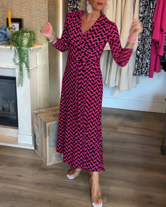 Slankende mønstret kjole