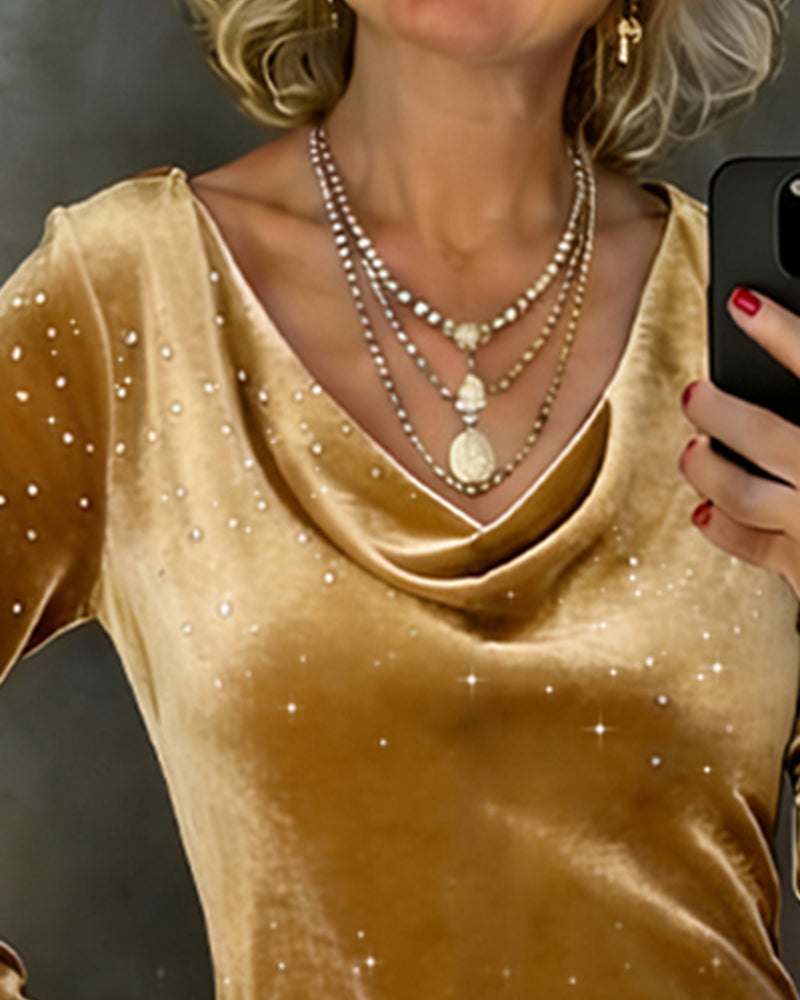 Kjole Med Fin Glitre Og Lige Snit