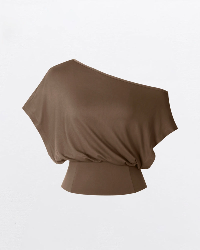 T-Shirt Asymmetrisk Kant Tætsiddende Flagermus