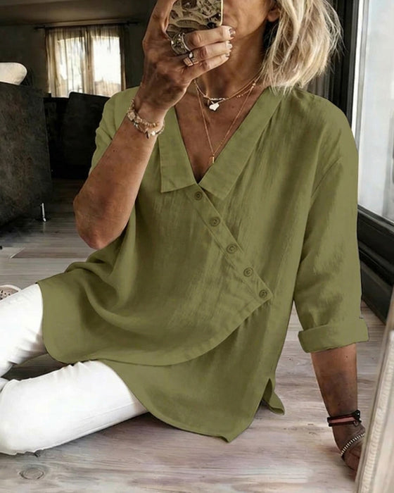 Bluse Med Asymmetrisk Diagonal Knaplukning Og Krave