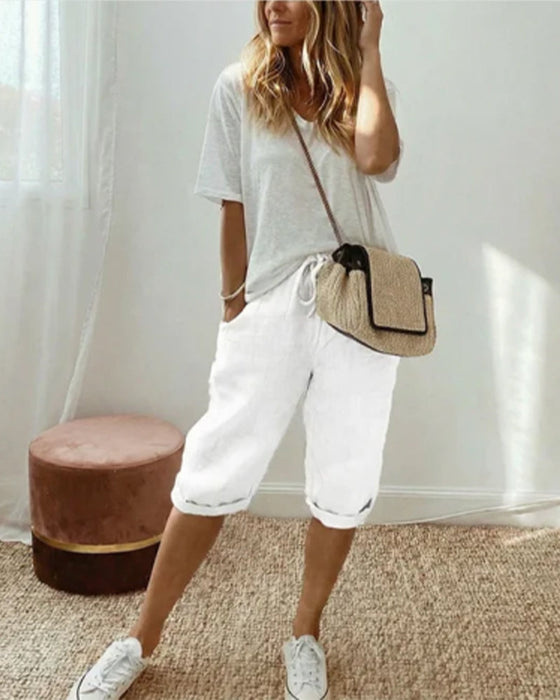 Ensfarvet behagelige bermudashorts med snøre