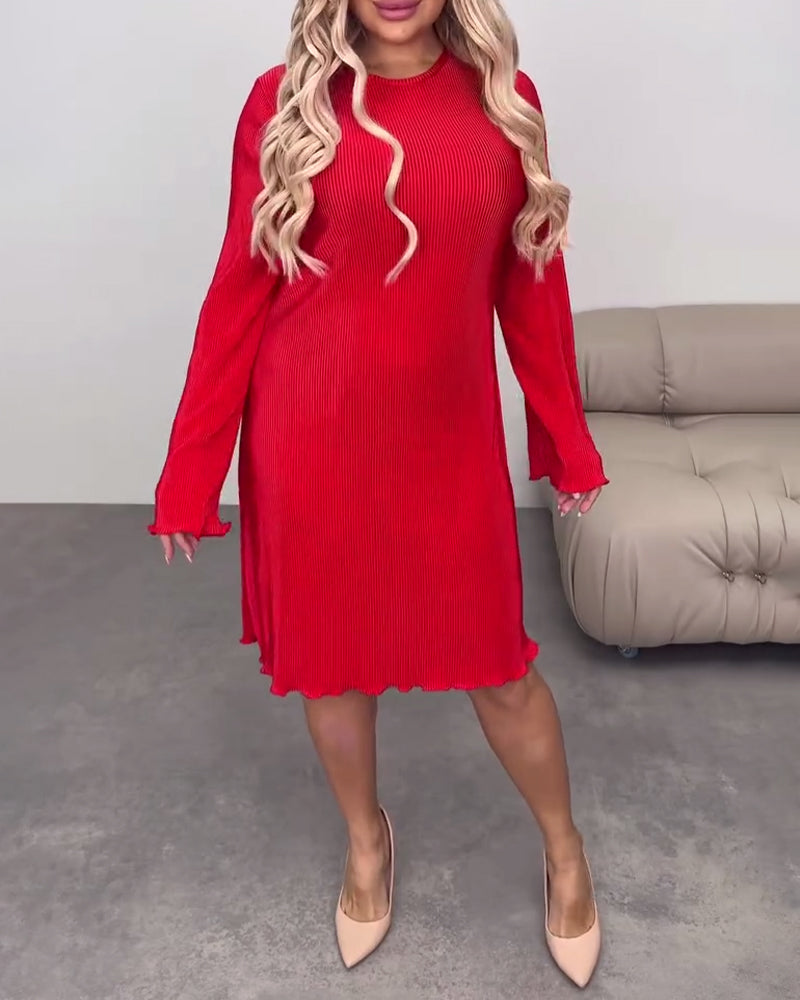 Kjole afslappet ensfarvet knælang