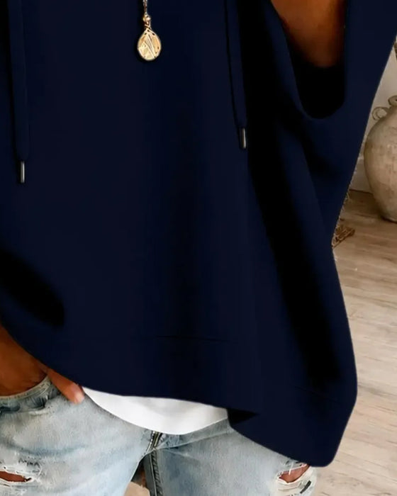 Sweatshirt Med Snoretræk Og Trekvart Ærmer Med Hætte