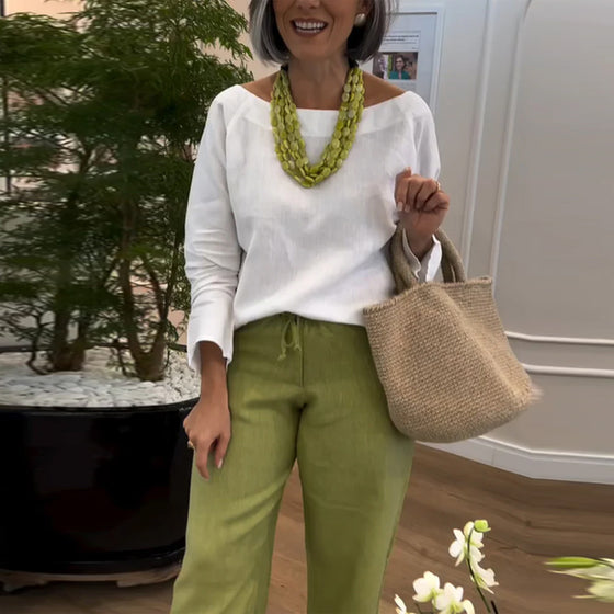 Enkelt Top Med Rund Hals, Entydig Farve Og Lange Ærmer