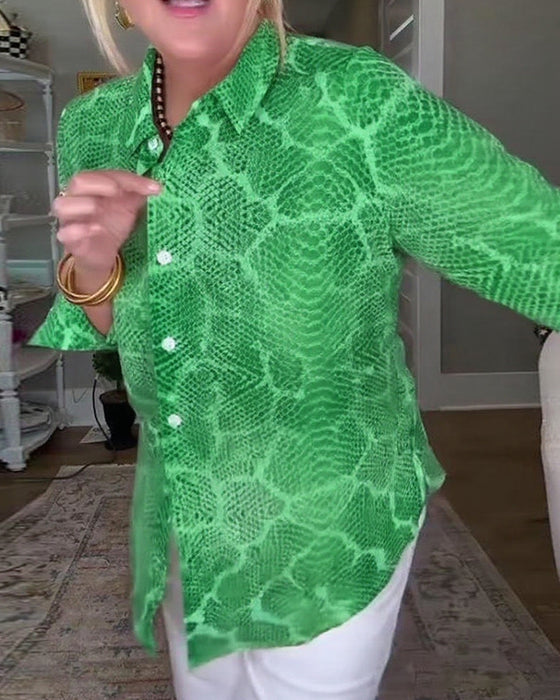 Blus Med Knappet Og Struktureret Egenskaper