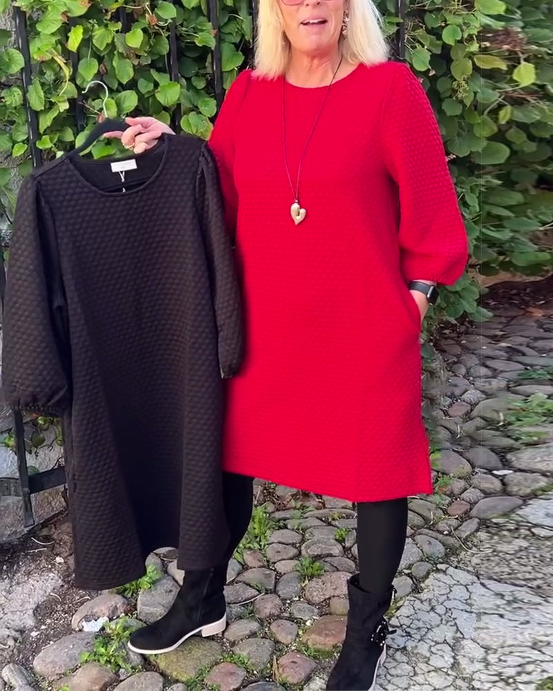 Kjole afslappet ensfarvet rund hals