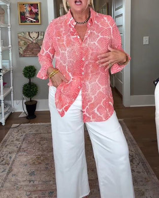 Blus Med Knappet Og Struktureret Egenskaper