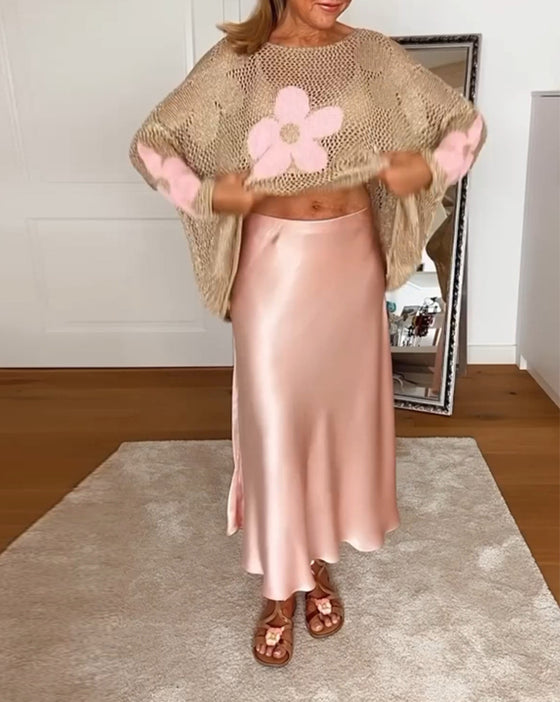 Elegant ensfarvet plisseret nederdel