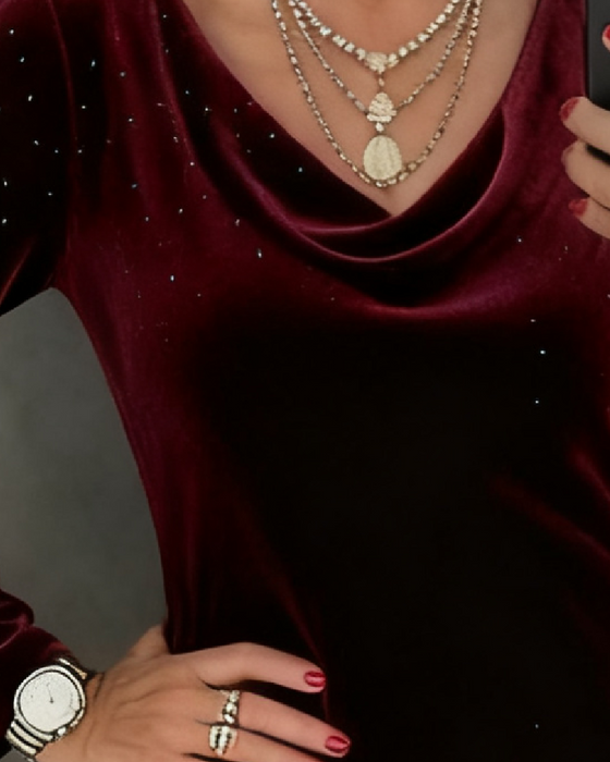 Kjole Med Fin Glitre Og Lige Snit