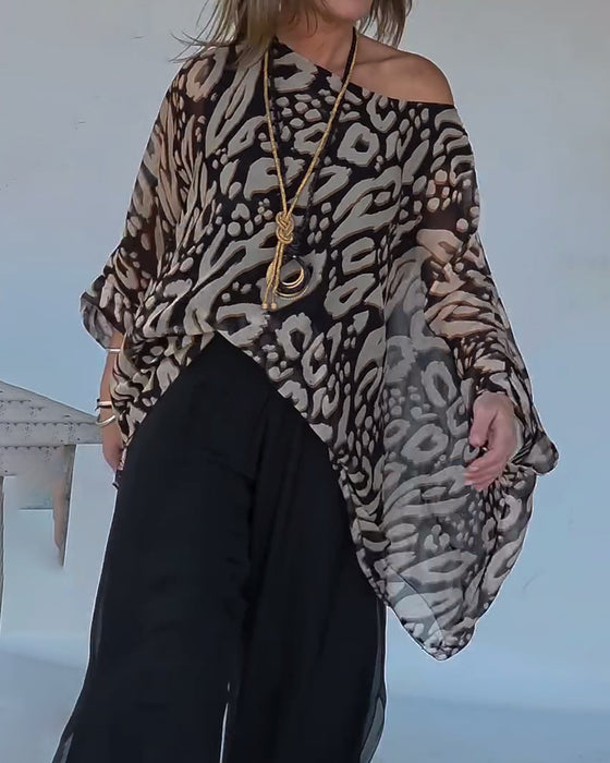 Langærmet Bluse Med Uregelmæssigt Flagermustryk