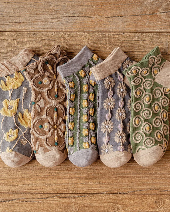 Damebomuldssokker Med Præget Blomstermønster