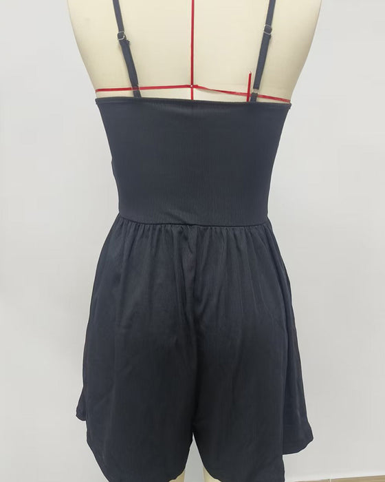 Ensfarvet Afslappet Jumpsuit