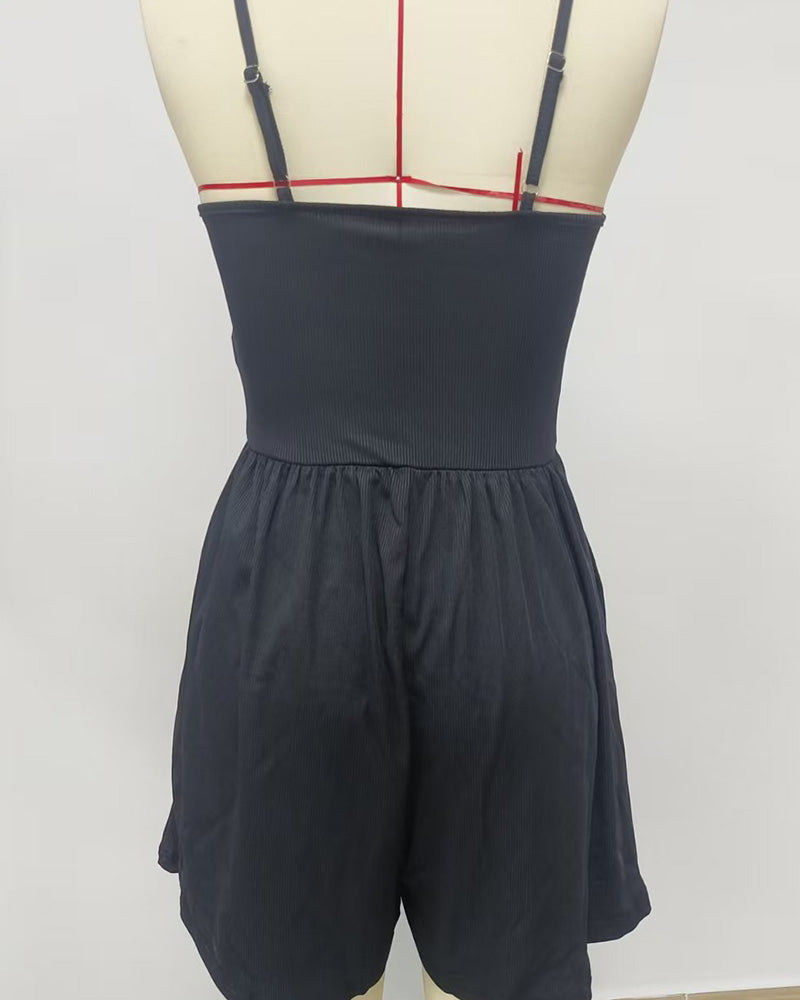 Ensfarvet Afslappet Jumpsuit
