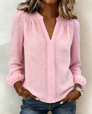 Ensfarvet Top Med V-Hals Og Patchwork-Detalje