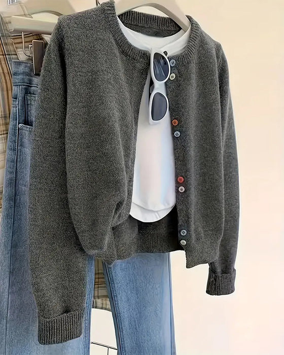 Cardigan i afslappet ensfarvet med lange ærmer