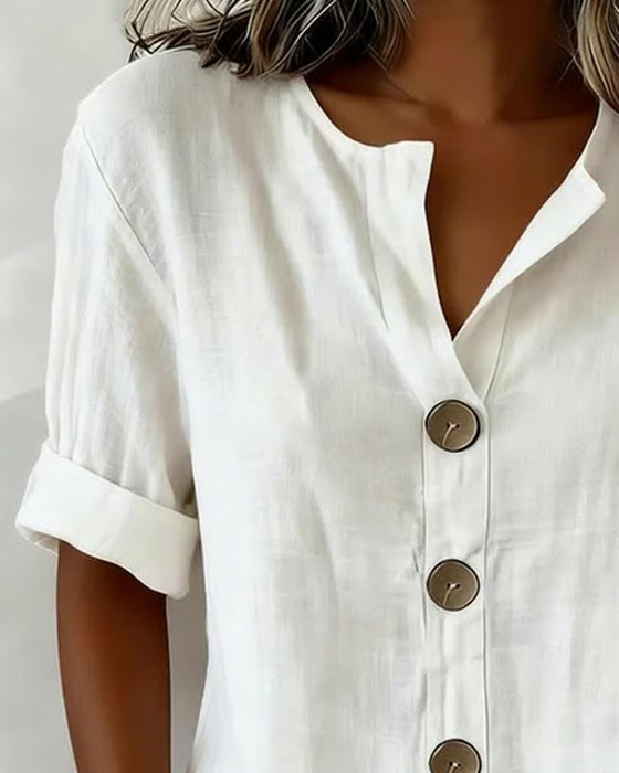 Løs Bluse Med Korte Ærmer Og Store Knapper
