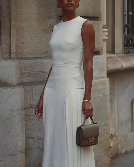 Hvid slim fit modekjole uden ærmer