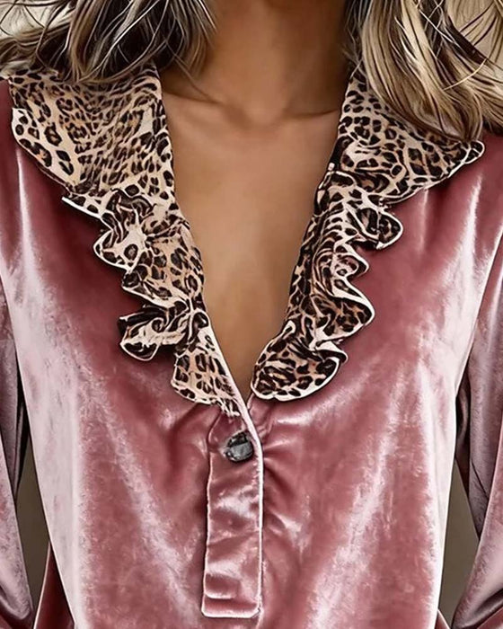 Bluse V-Hals Leopard Tryk Ruffle Ærme