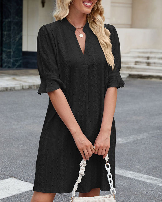 Kjole Ensfarvet V-hals