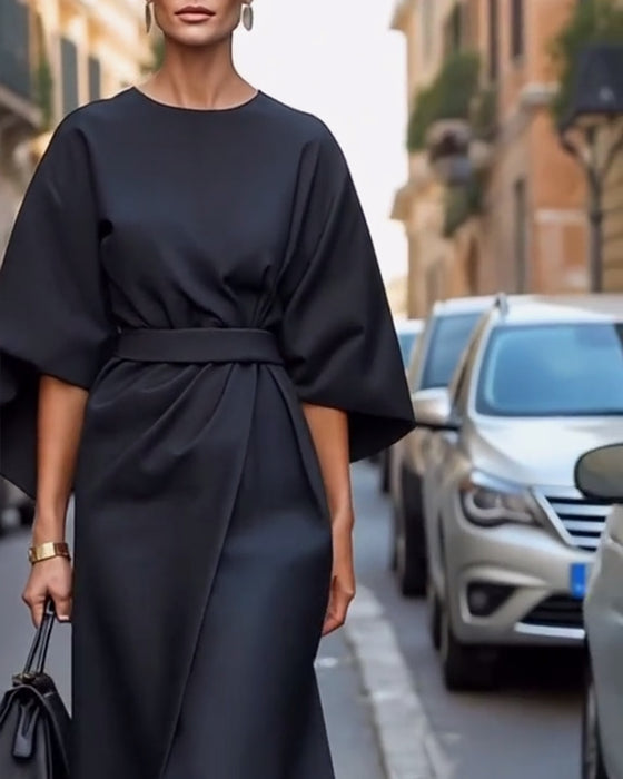 Kjole Med Elegante Lanterneærmer Og Bælte