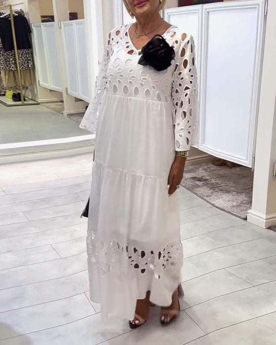 Kjole elegant ensfarvet blonde hul