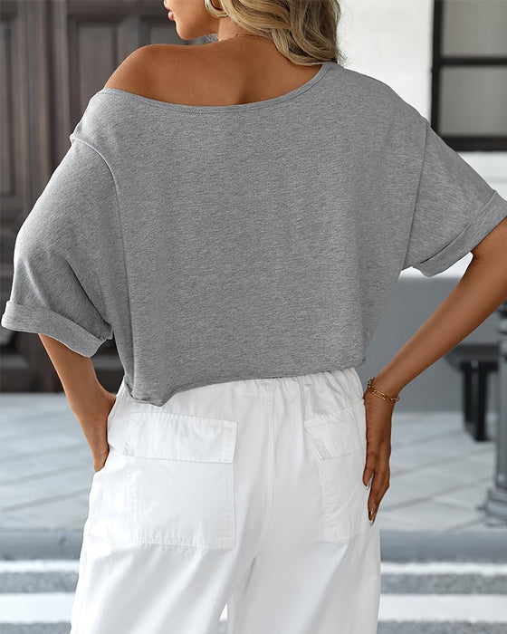 T-Shirts Off-Shoulder Asymmetrisk Revnet Rullet Kant