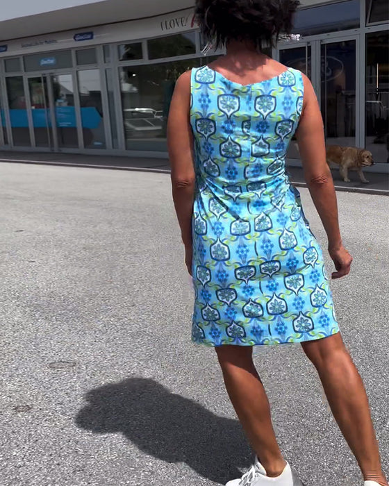 Slim fit kjole uden ærmer