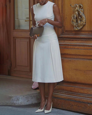 Hvid slim fit modekjole uden ærmer