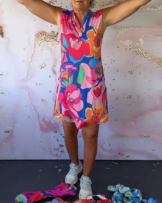 Ærmeløs kjole med blomsterprint