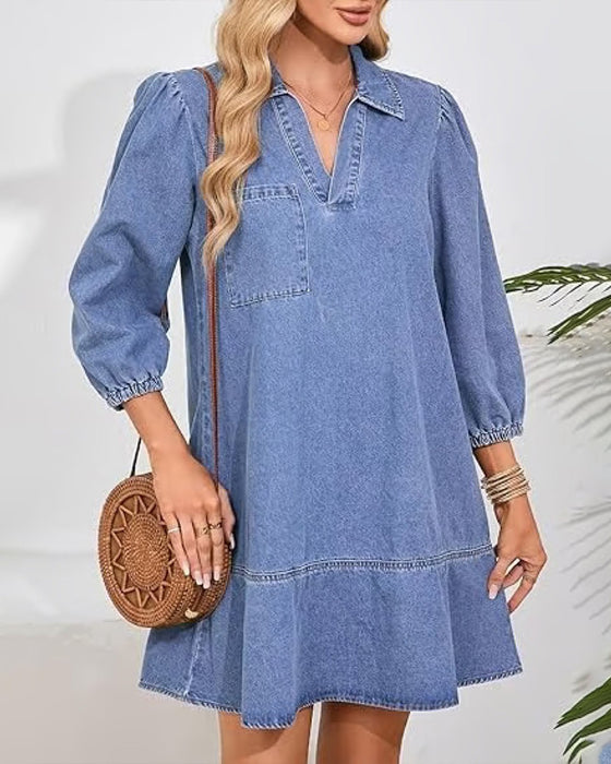 Kjole med afslappet v-hals, knælang, smal