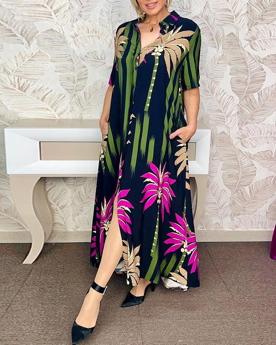 Kortærmet kjole med slids og palmemotiv