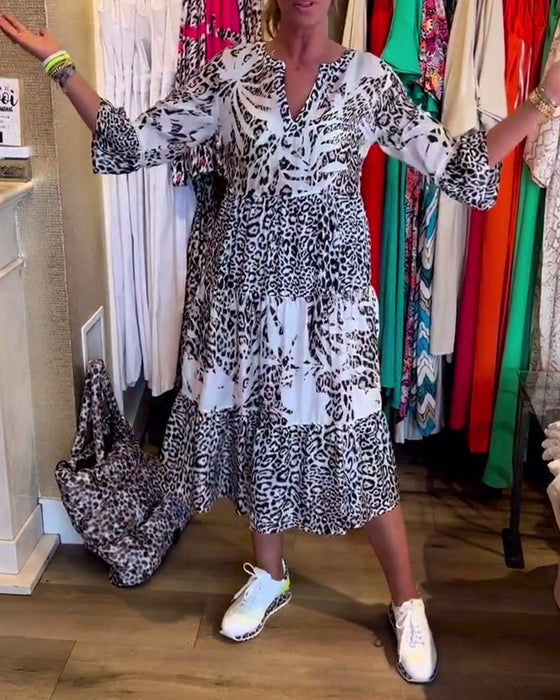 Hverdagskjole med delvist leopardprint