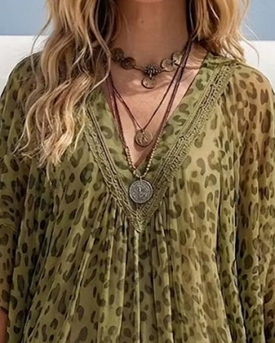 Bluse V-Hals Uregelmæssig Leopard