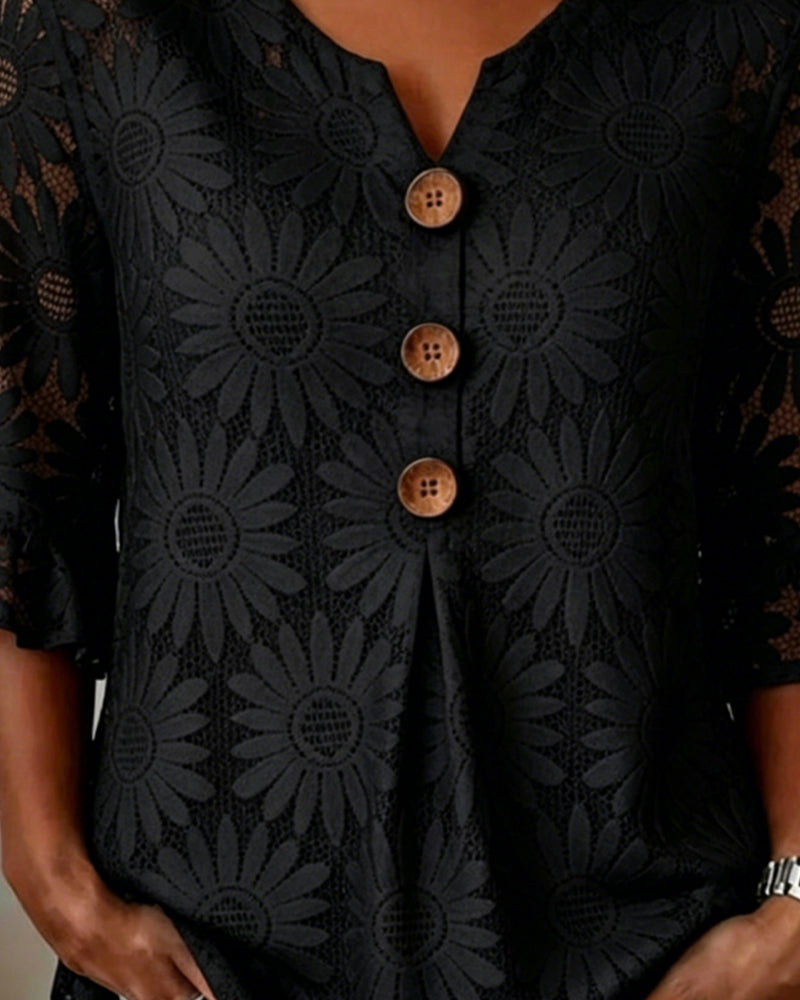 Bluse Med Rynket Tusindfrydmønster Og Rynkeærmer