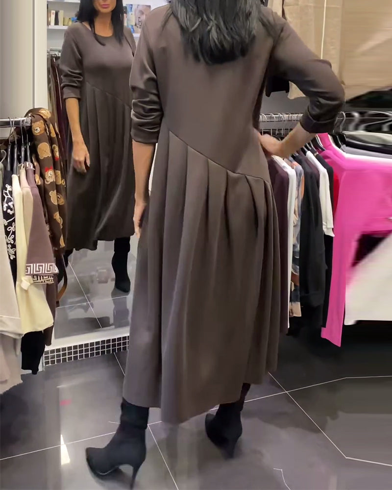 Kjole afslappet rund hals ensfarvet