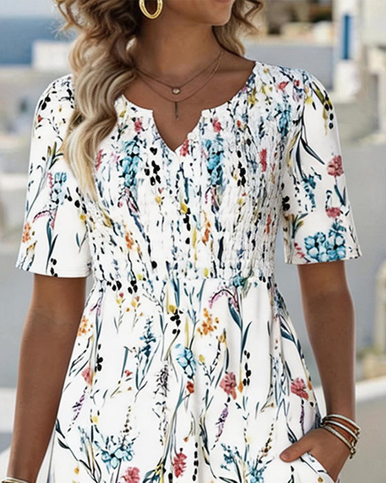 Kjole V Hals Hvid Baggrund Akvarel Floral Print