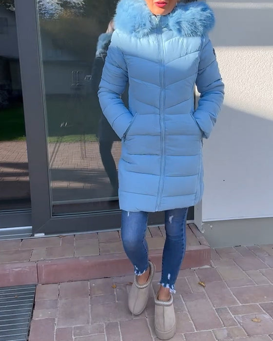 Ensfarvet vatteret jakke med lynlås og pelskrave