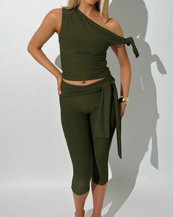Set Enskulder Top Capri Bukser