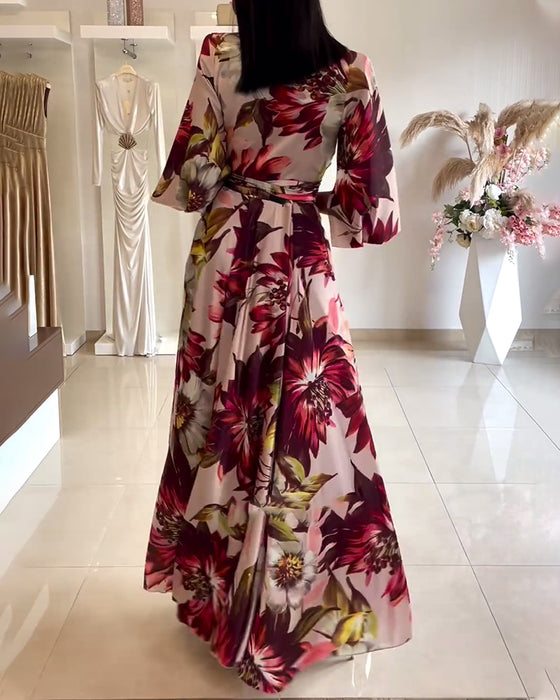 Trekvart-ærmet blomsterkjole med snøre