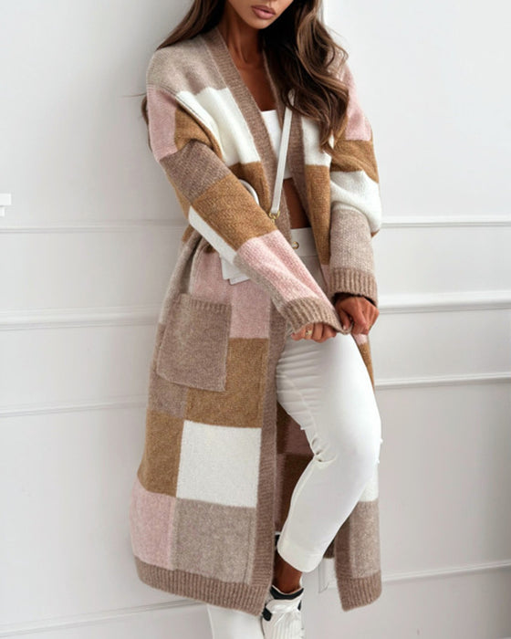 Afslappet ternet frakke med lommer