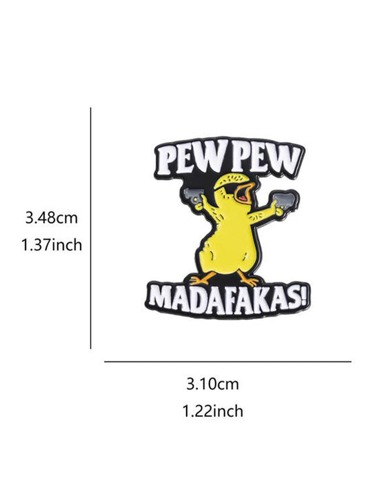 Broche med Bogstav & Tegneserie And Design