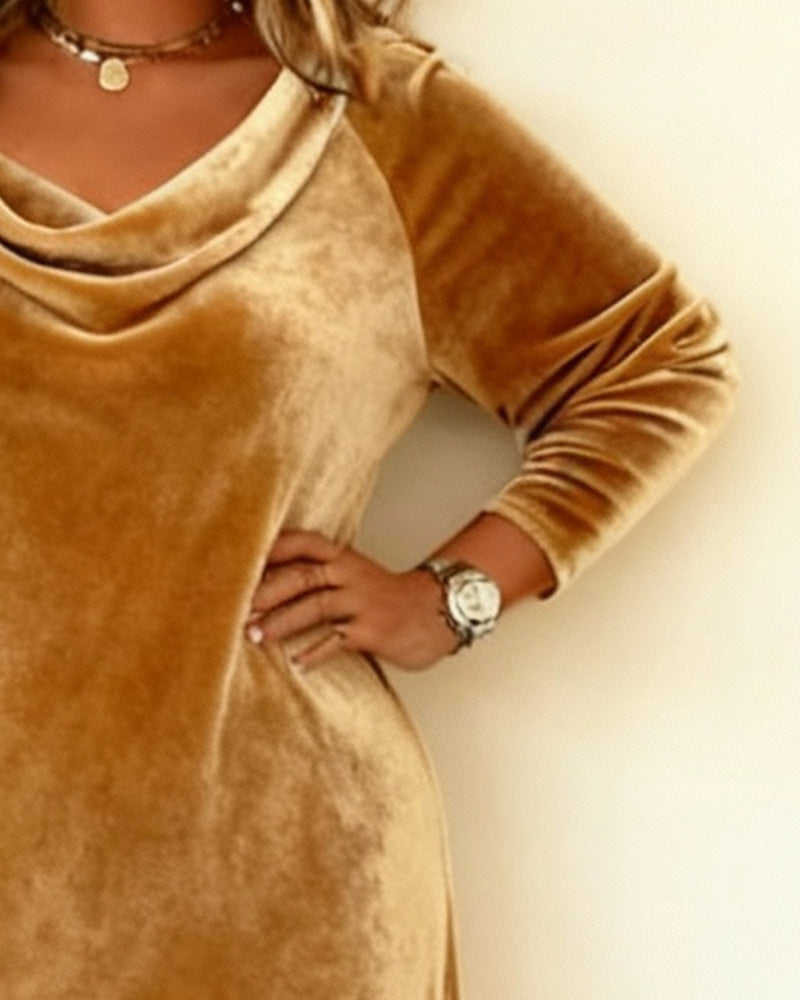 Plusstørrelse Kjole Med Draperet Krave Og Lange Ærmer