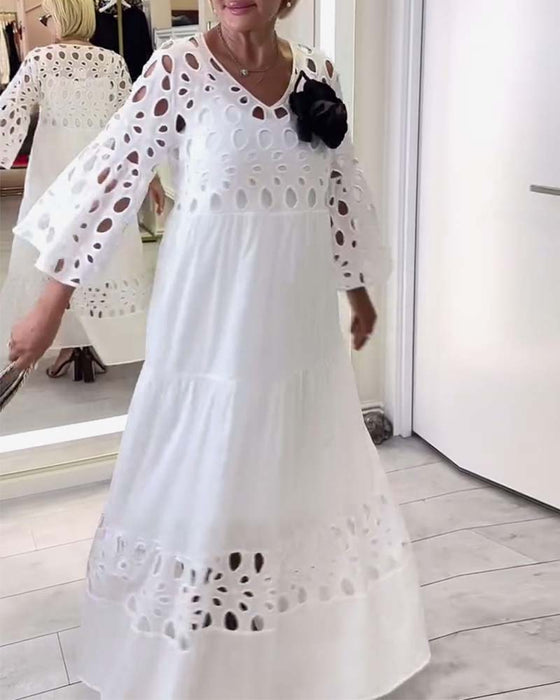 Kjole elegant ensfarvet blonde hul