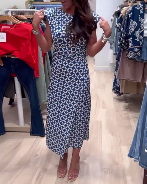 Elegant geometrisk mønstret kjole uden ærmer