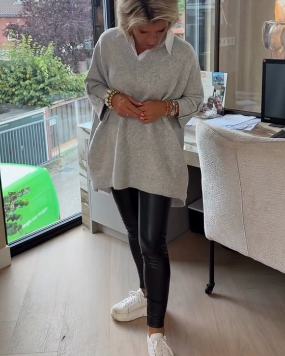 Genser Med V-Hals, Knappet Og Asymmetrisk Egenskaper