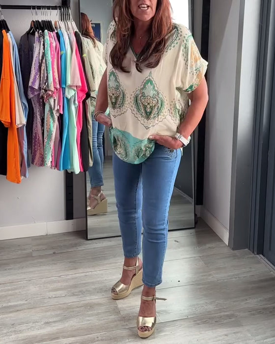 V-halset afslappet top med retroprint